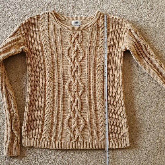 Old Navy * Cable knit crew neck sweater - Picture 5 of 6